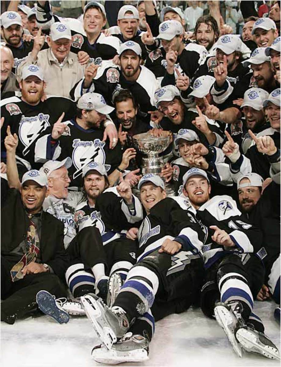Joe Nieuwendyk New Jersey Devils Signed 2003 Stanley Cup Champions