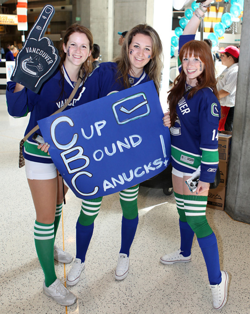 cup-bound-canucks.jpg