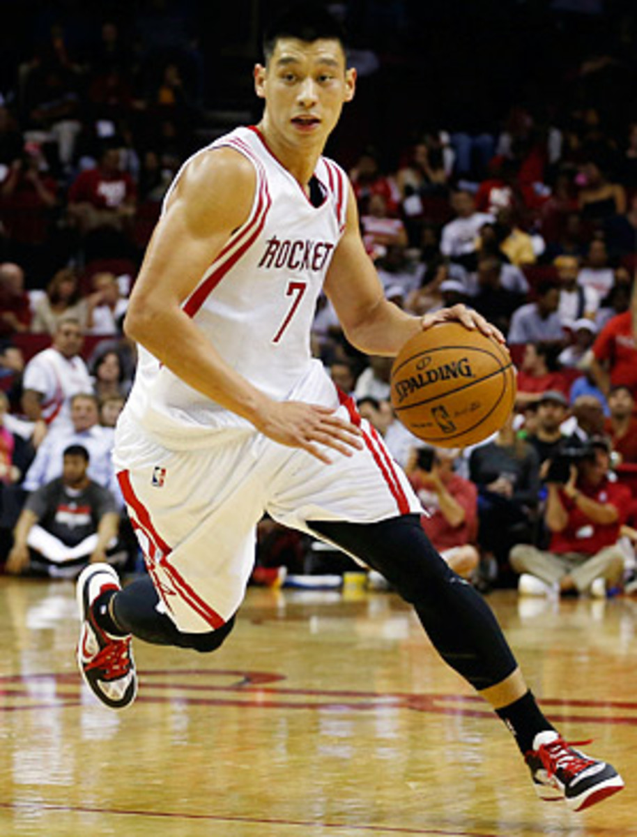 Jeremy Lin Signed Knicks Jersey (Beckett COA)