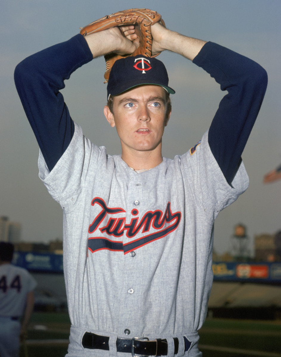 Bert Blyleven Stats & Facts - This Day In Baseball