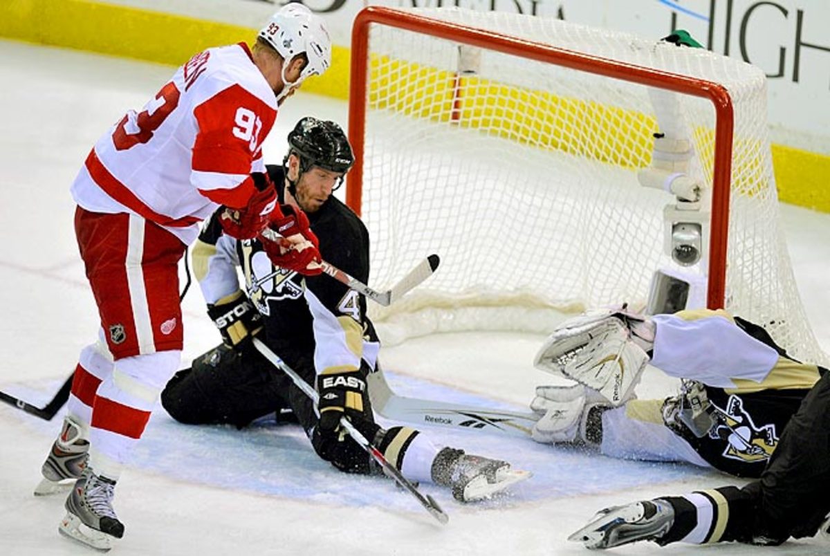 Rob Scuderi's late saves