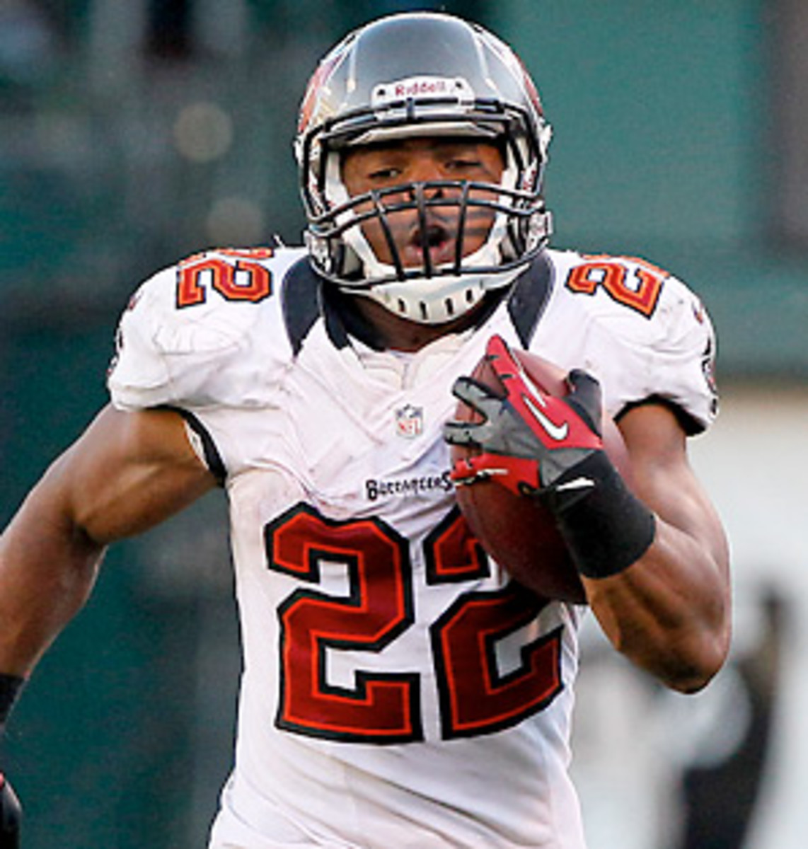 Break It Down Doug Martin's tale of two halves Sports Illustrated