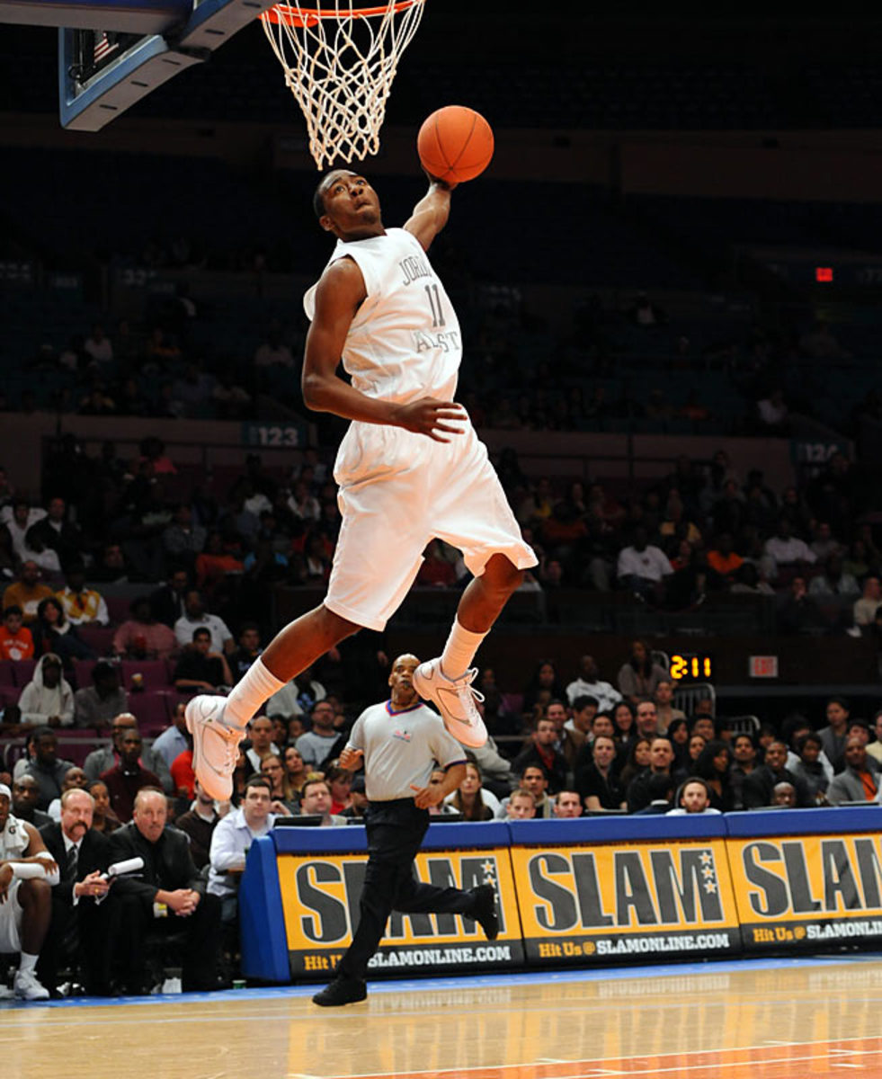 Michael Jordan dunk contest photo explained by SI photographer - Sports  Illustrated