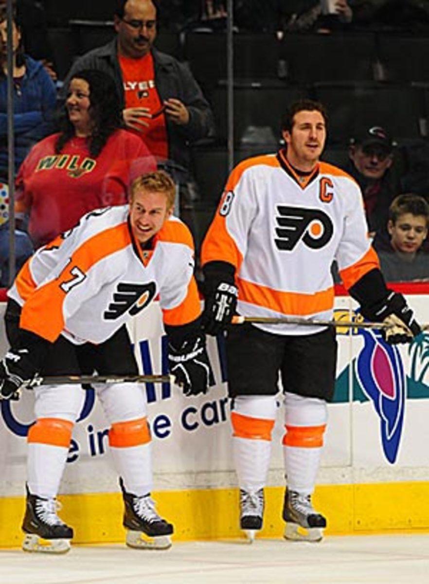 Philadelphia Flyers Light Uniform - National Hockey League (NHL