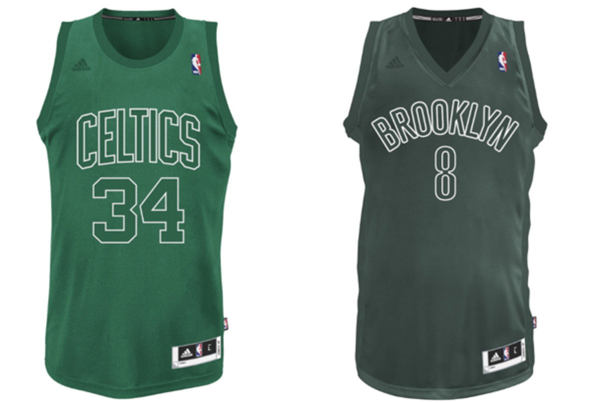 PHOTOS: NBA's Christmas Day jerseys feature first names on the back 