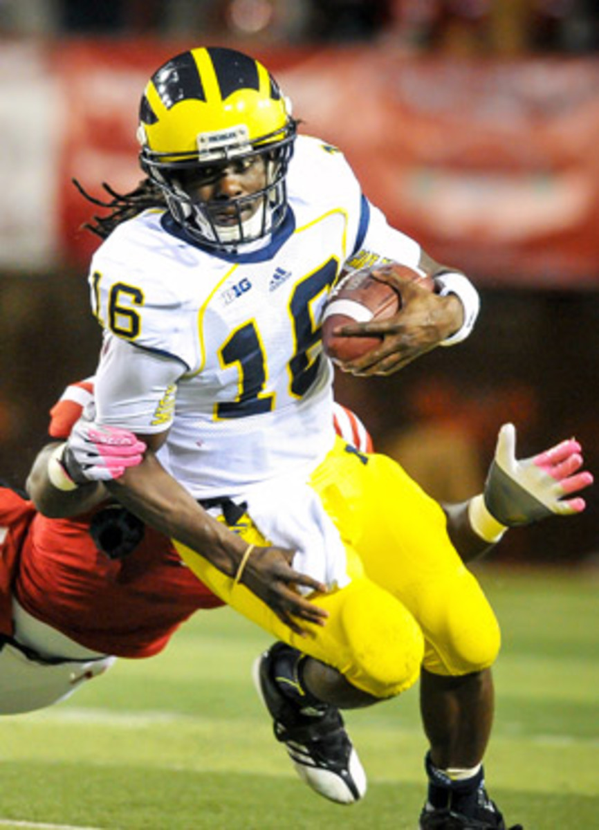 121218153746-denard-robinson-t2-single-image-cut.jpg