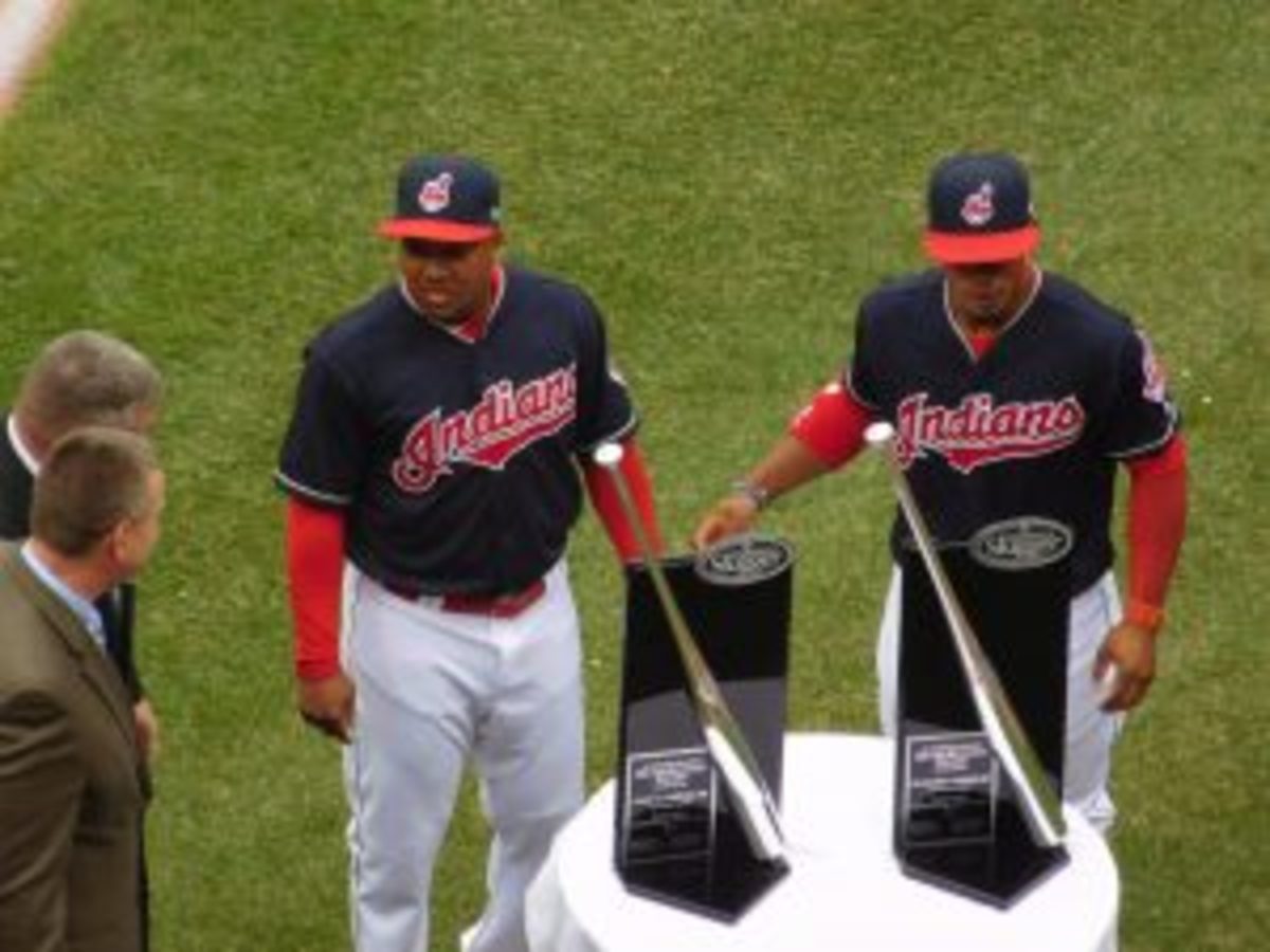 Lindor has 2 HR, 4 RBIs as Indians top Blue Jays 9-4