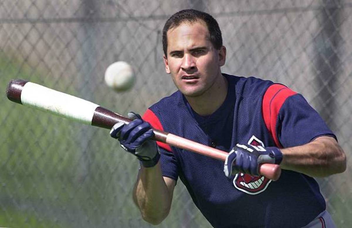 Former Cleveland Indians SS Omar Vizquel 'feeling great' about Hall of Fame  candidacy