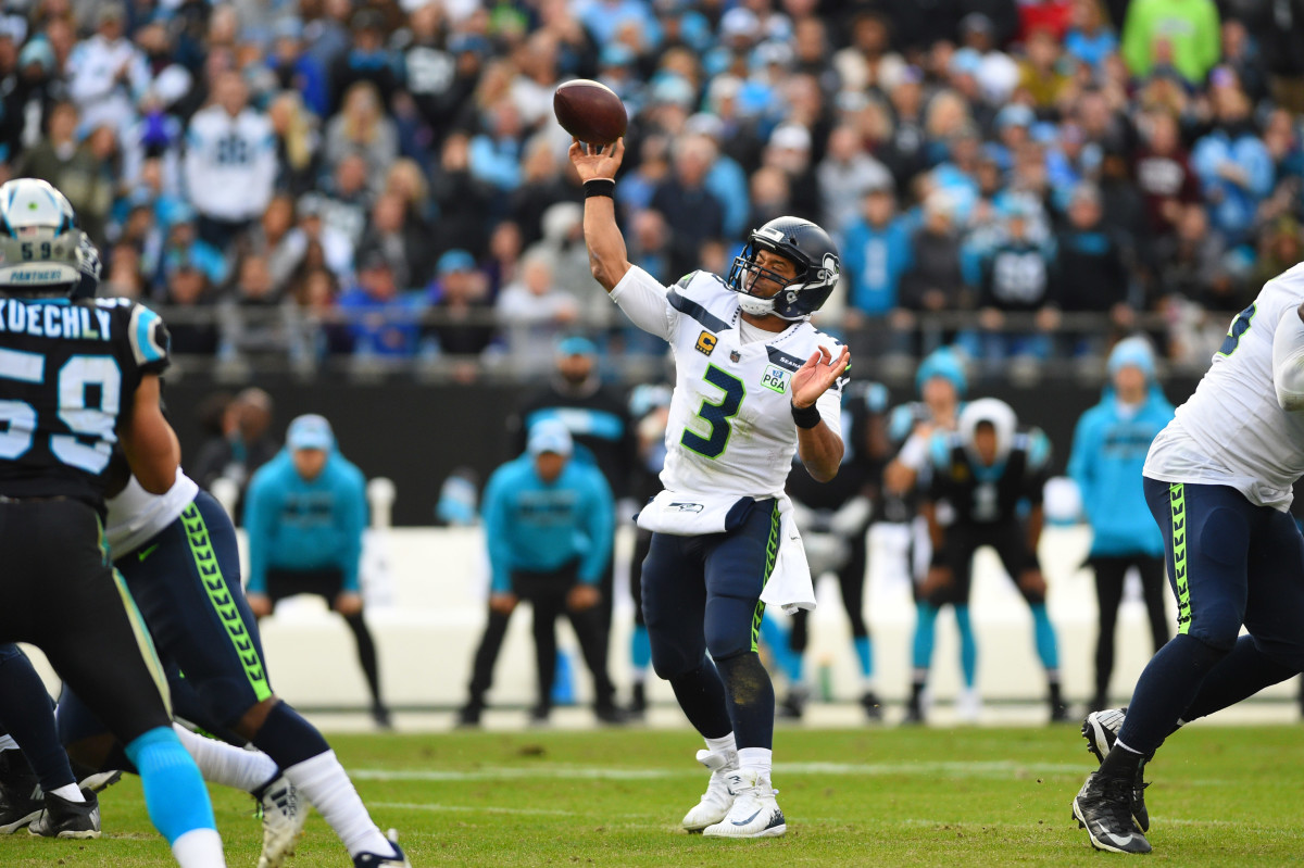 Seattle Seahawks Top Carolina Panthers After Offense Explodes in Second  Half - Sports Illustrated Seattle Seahawks News, Analysis and More