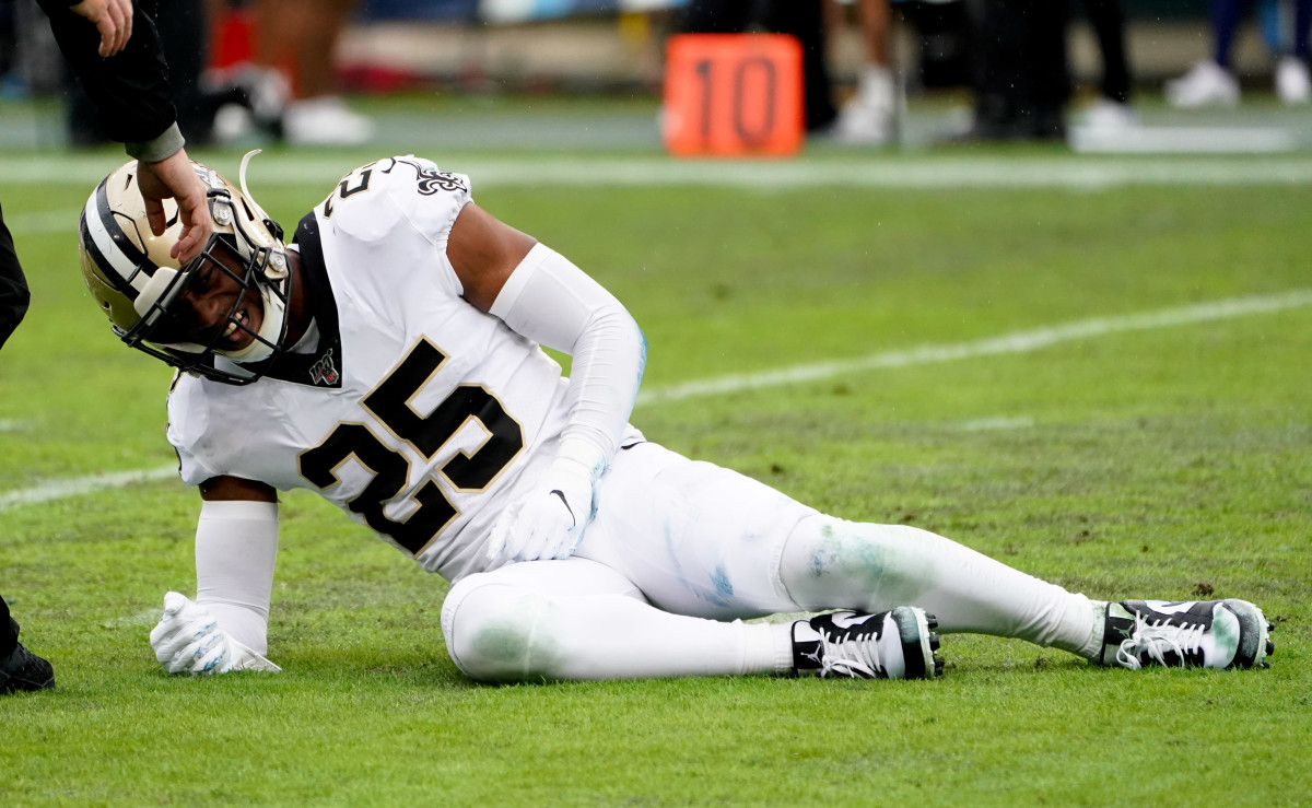 Reports: New Orleans Saints believe CB Eli Apple hyperextended knee