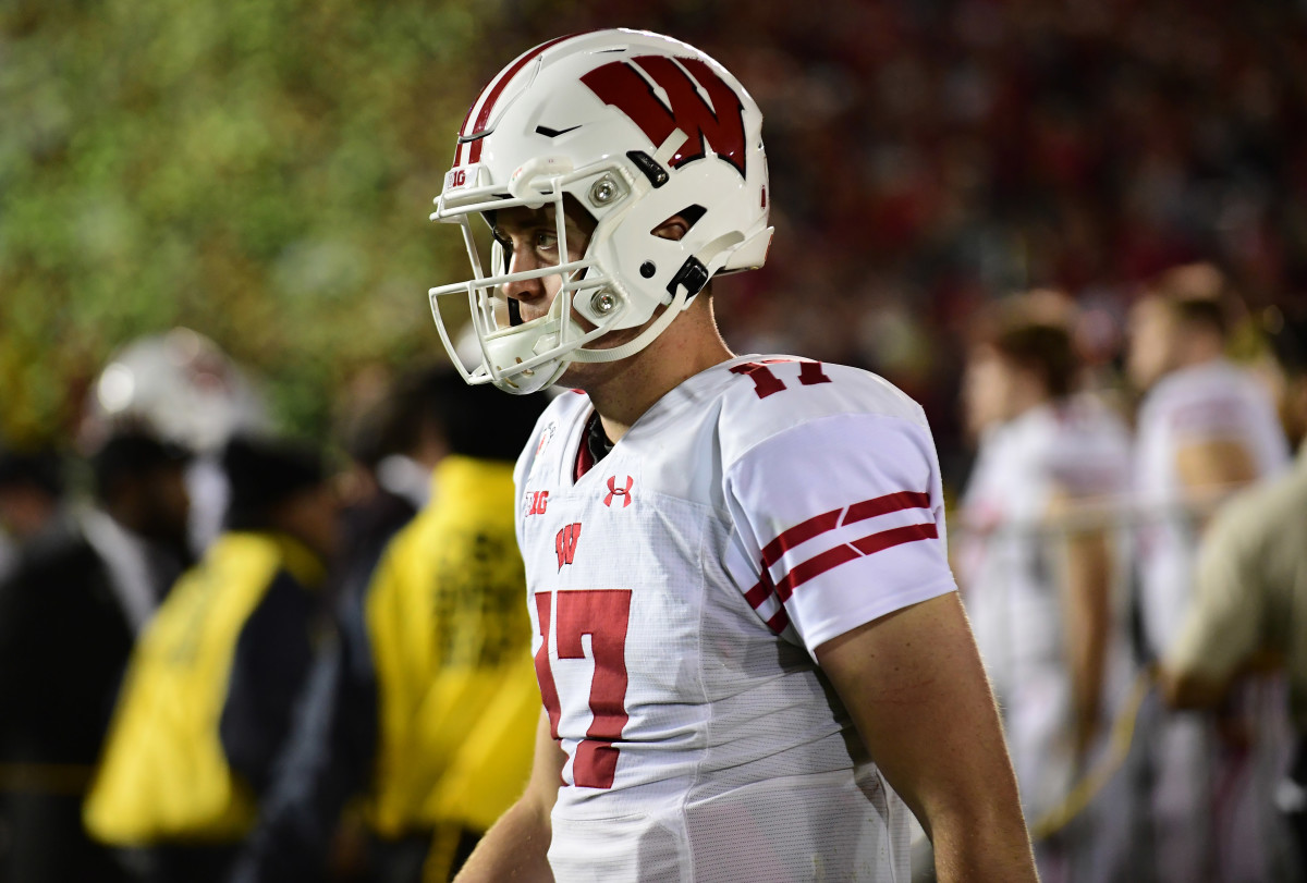 Growth of Badgers center Tyler Biadasz is remarkable to UW