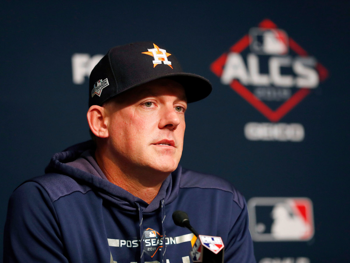 War of words over Astros cheating scandal now involves partial