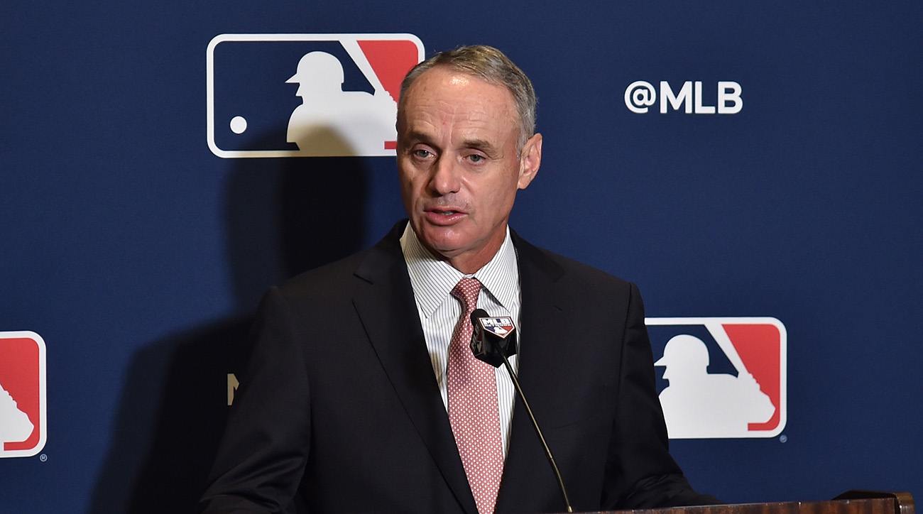 MLB, MLBPA Working On Agreement For New Rules To Limit Video Usage, Prevent  Sign-Stealing Before Start Of 2020 Season