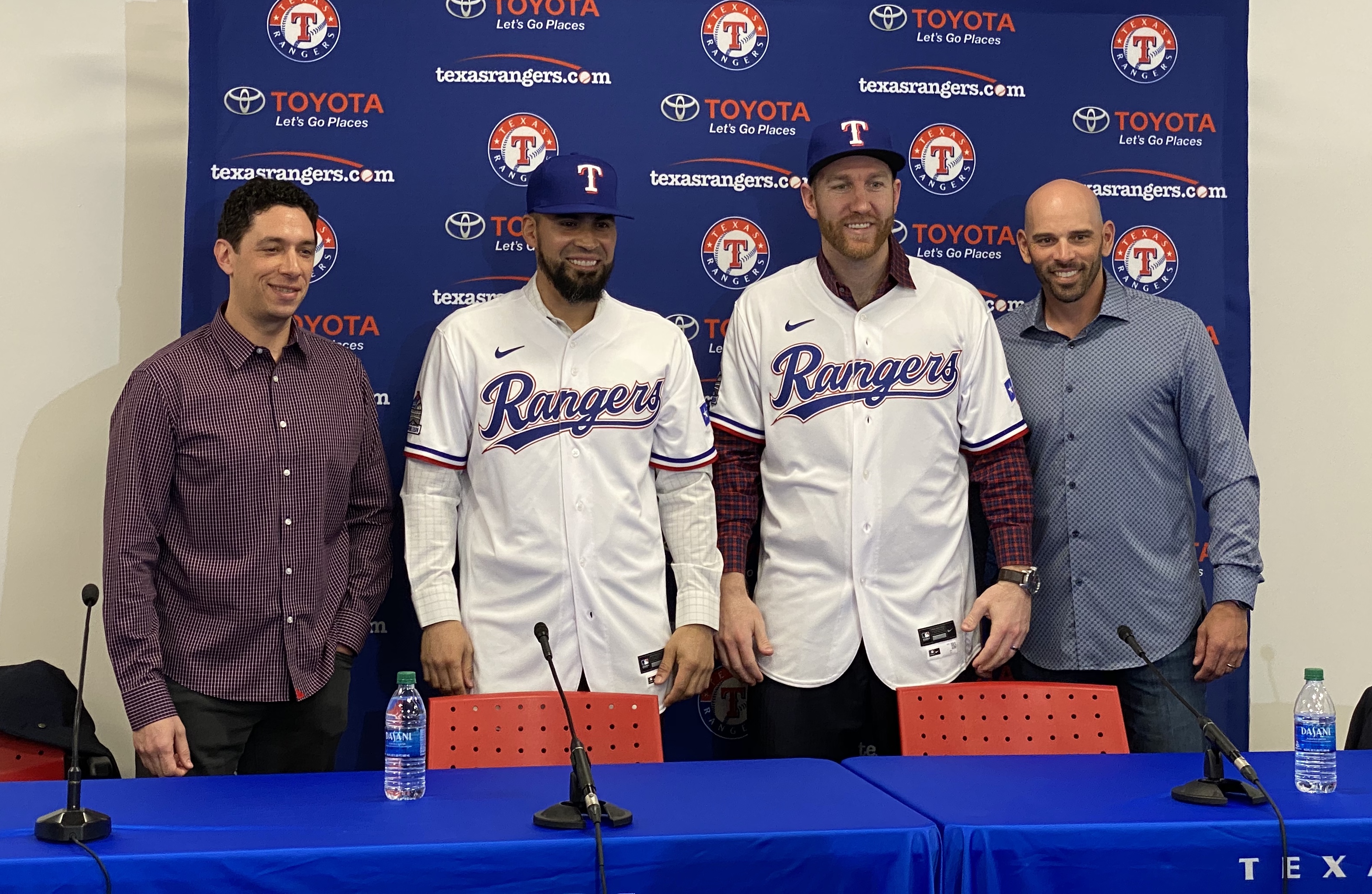 Rangers Announce Signings of Chirinos and Frazier Sports Illustrated