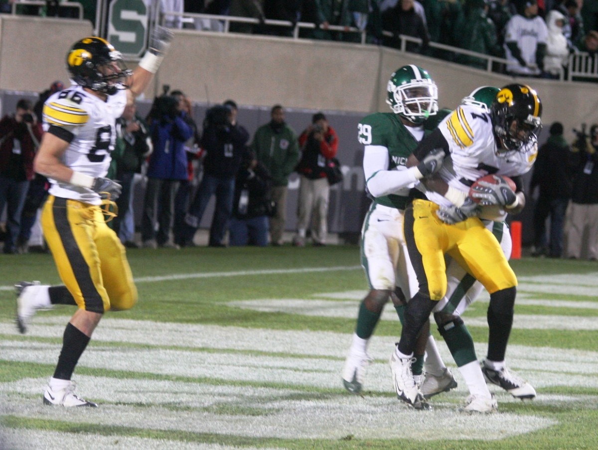 This final catch gave the Hawkeyes the win last year in the high cathederal and is a great example of Ferentz passion for film.  Photo courtesy of Bill Marklevits.