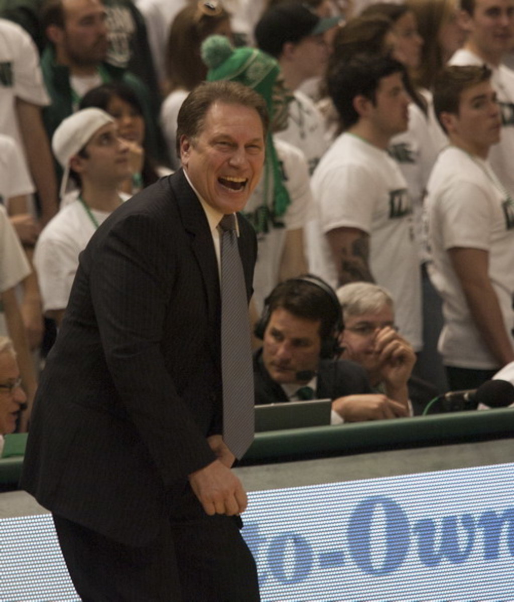 Tom Izzo was honored for all of his success by getting an award named after one of the most ICONIC American figures in sports of all time:  Coach Wooden.  Photo courtesy of Starr Portice.