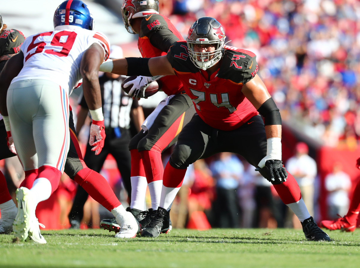 Bucs Training Camp Battle: Offensive Line - Tampa Bay Buccaneers ...