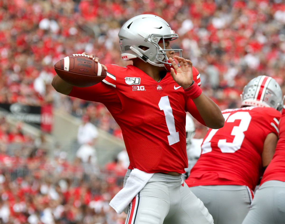 Justin Fields rated as the most accurate quarterback in PFF ratings:  Buckeye Breakfast 