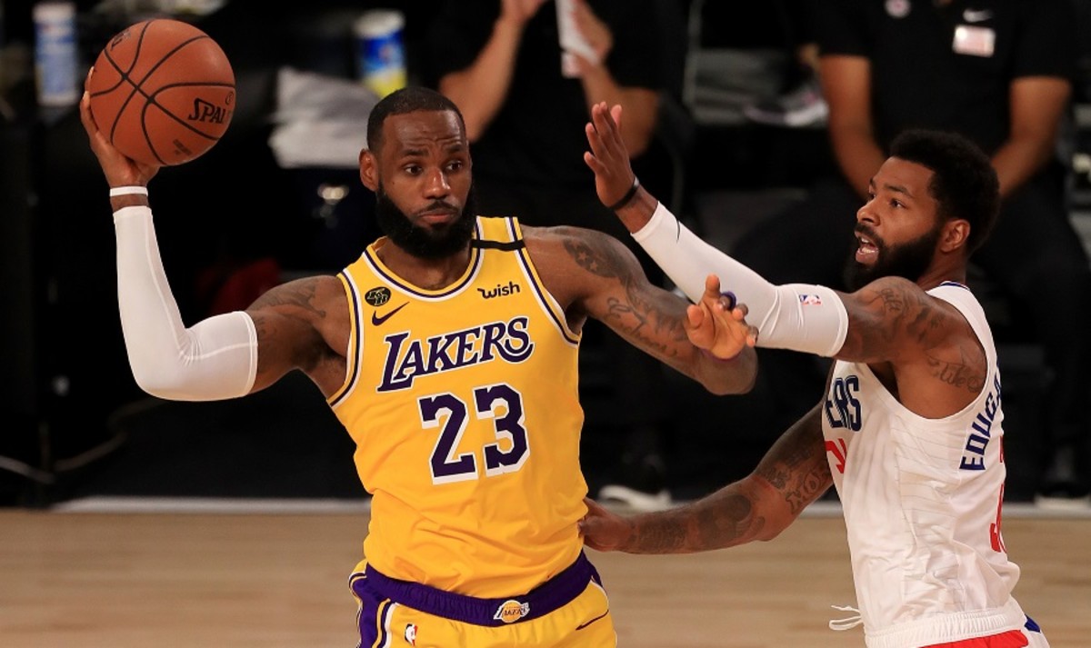 Lakers, Clippers Vote to Boycott Season As LeBron James Leaves Meeting
