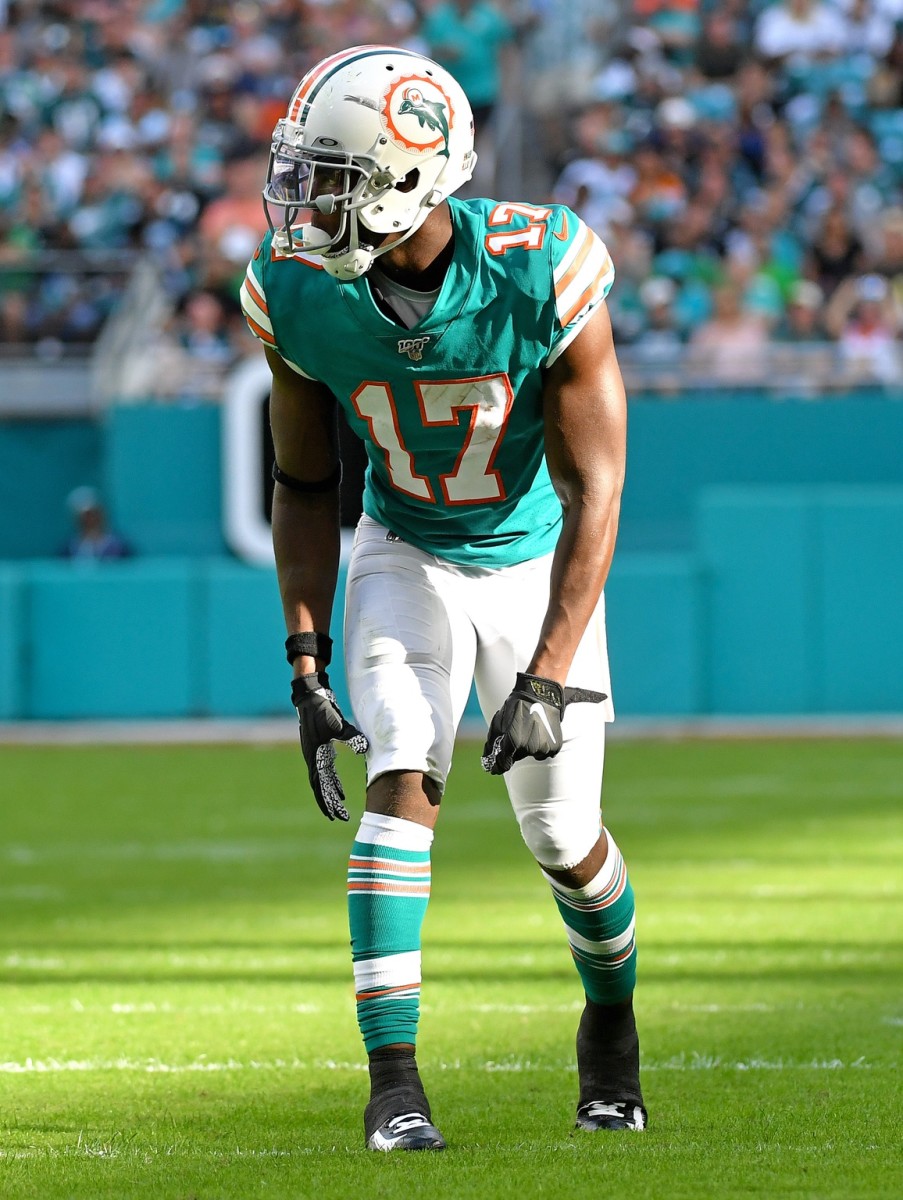 Number 17 and the Three Dolphins Who Wore It Best - Sports Illustrated  Miami Dolphins News, Analysis and More