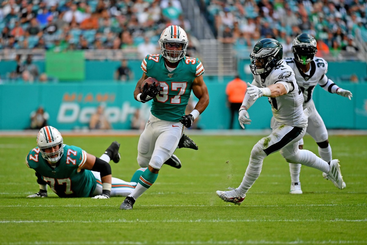 Number 15 and the Three Dolphins Who Wore It Best - Sports Illustrated  Miami Dolphins News, Analysis and More