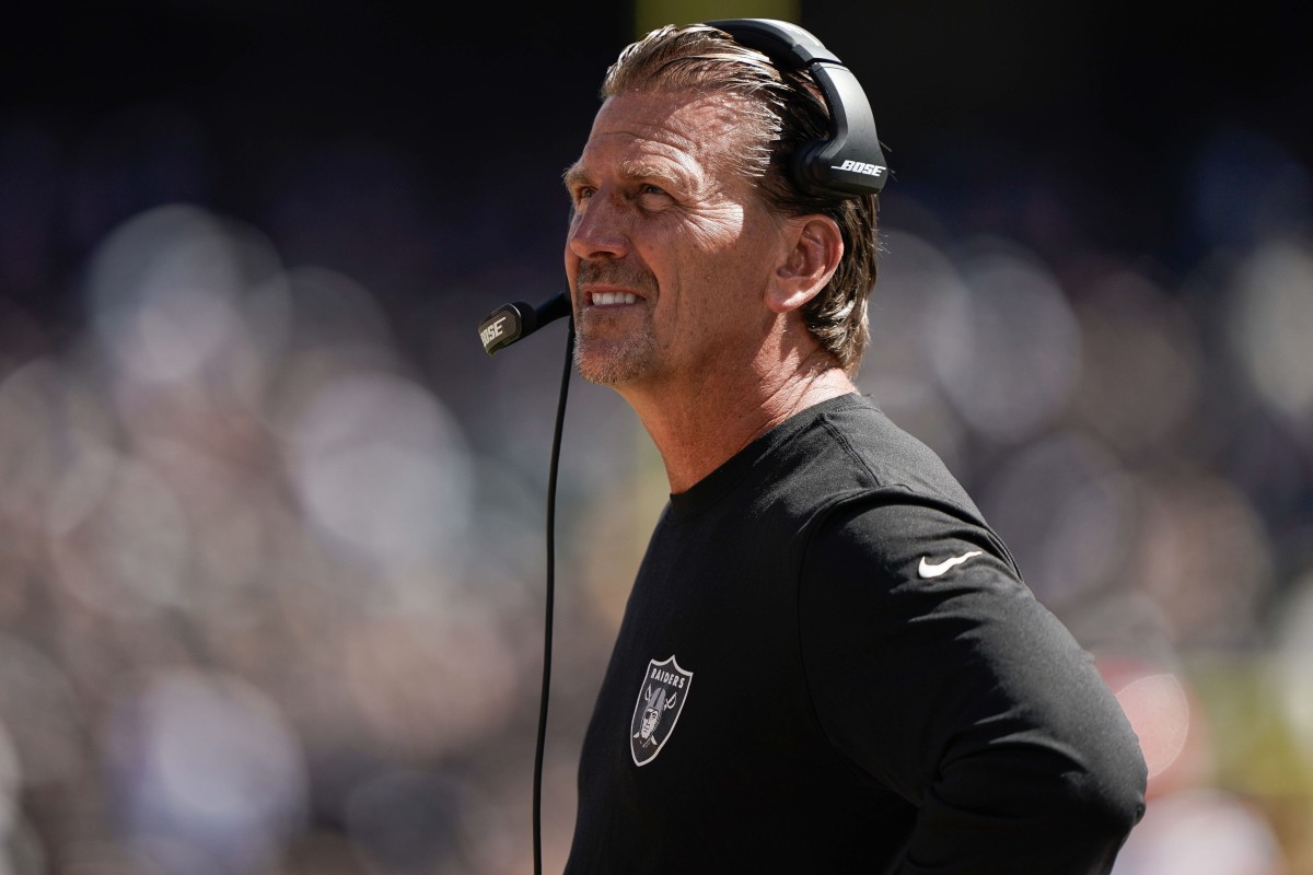 Greg Olson Reflects on Red Zone Raider Struggles - Sports Illustrated