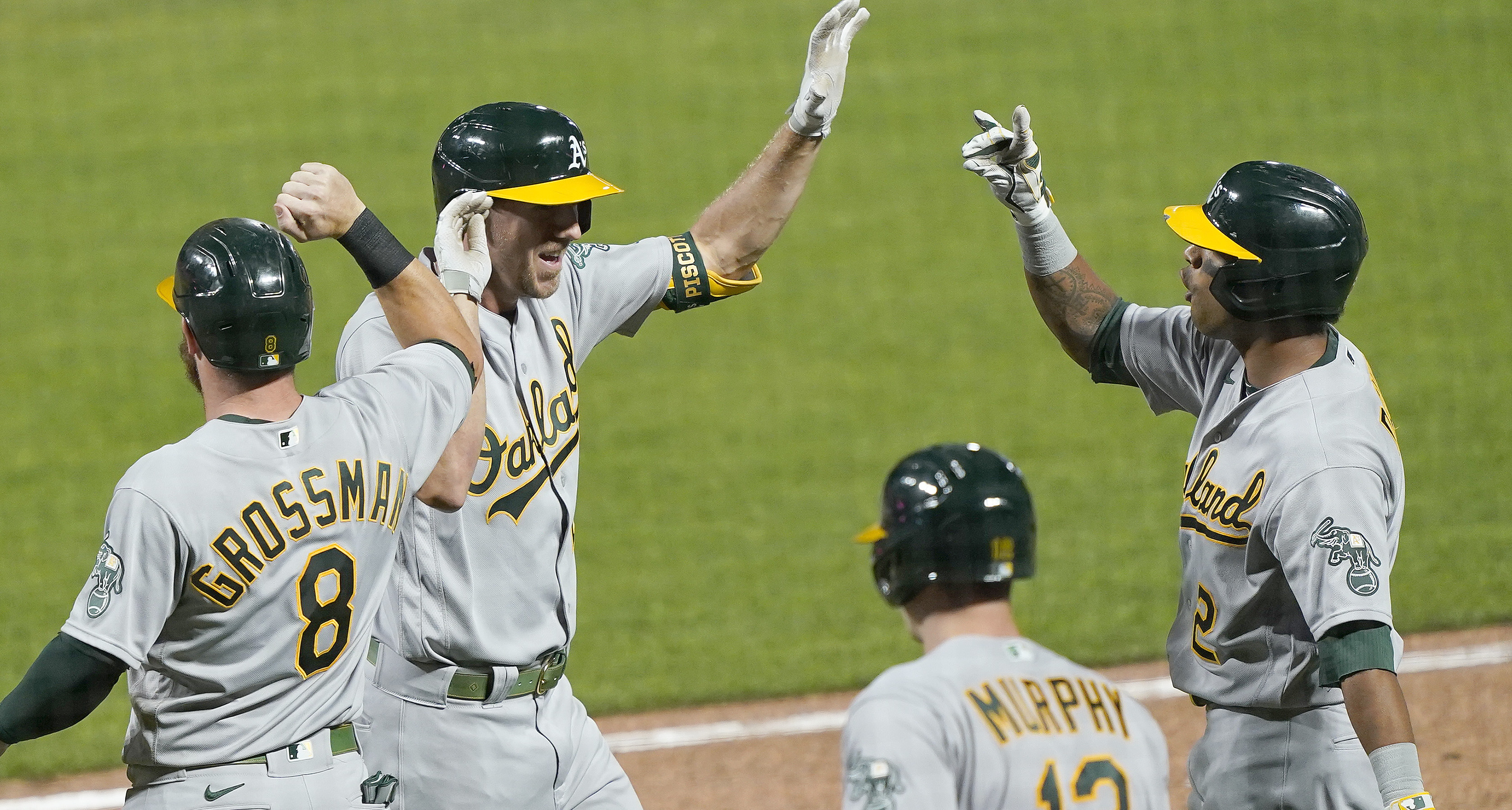 Oakland A's hit 2nd walk-off grand slam of the season!! First Matt Olson,  now Stephen Piscotty 