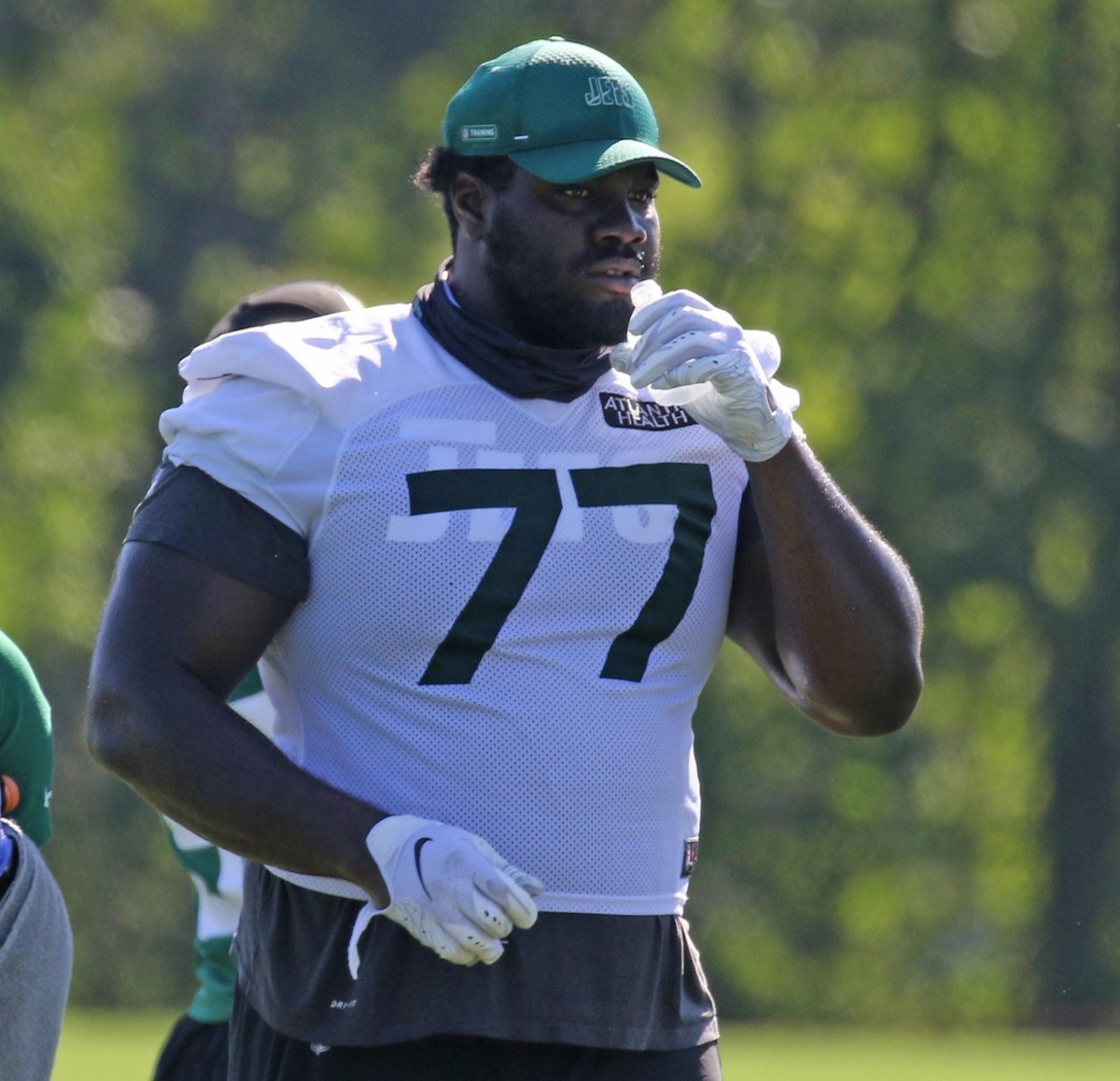 Jets' 370-pound rookie Mekhi Becton now embraces being the 'bigger kid' -  ESPN