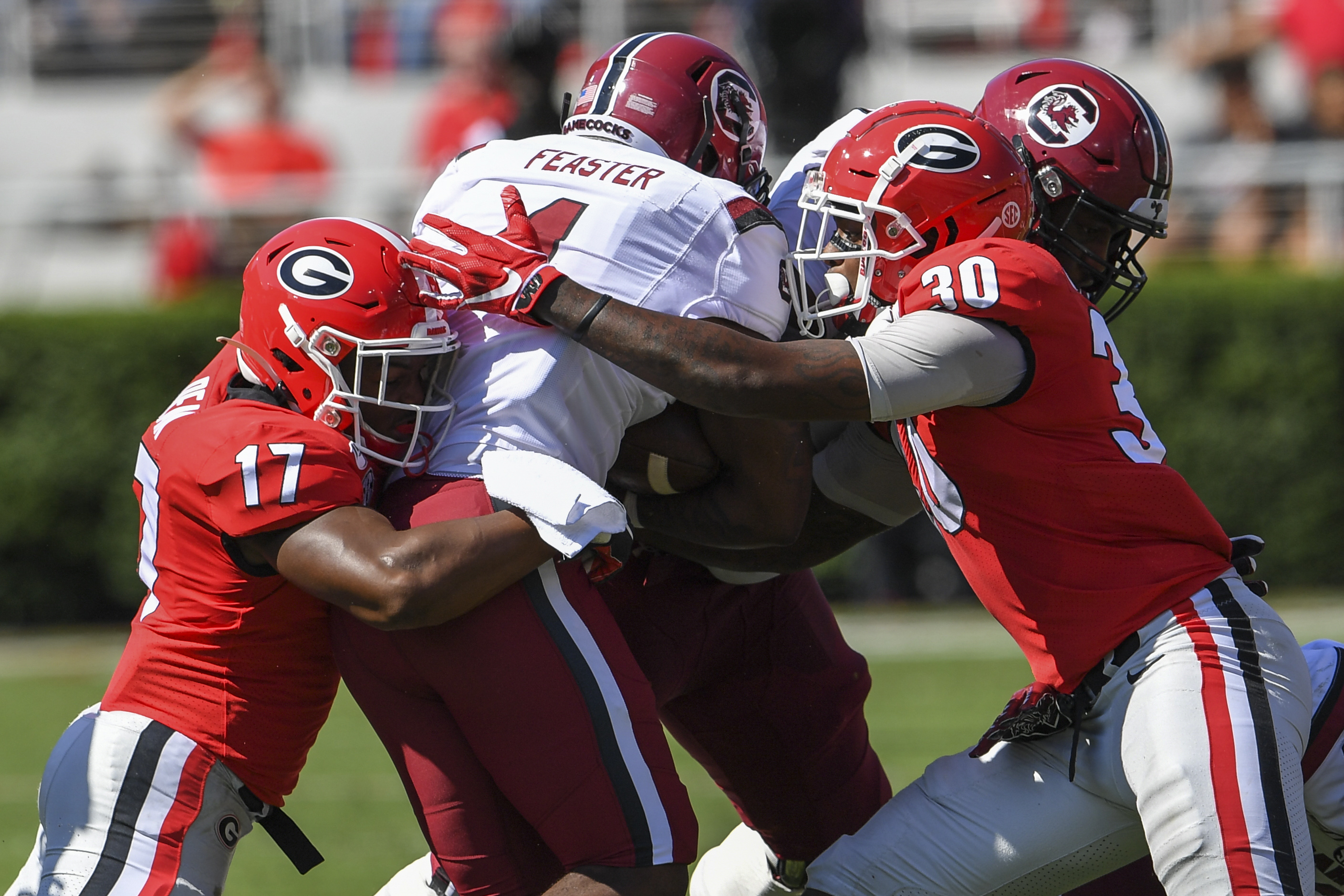 Georgia LB, Nakobe Dean Talks New Leadership Role, Students Return ...