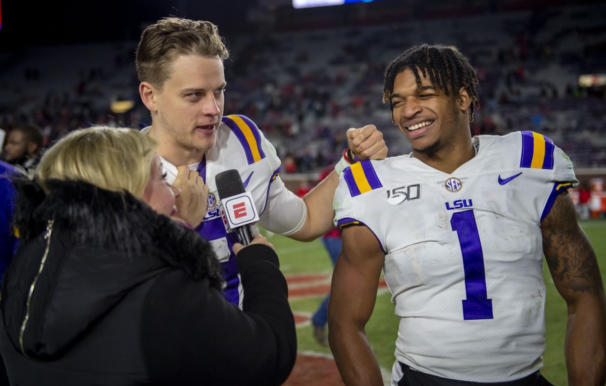 Cincinnati Bengals QB Joe Burrow Wears Ja'Marr Chase's National  Championship Jersey to Superdome - Sports Illustrated Cincinnati Bengals  News, Analysis and More