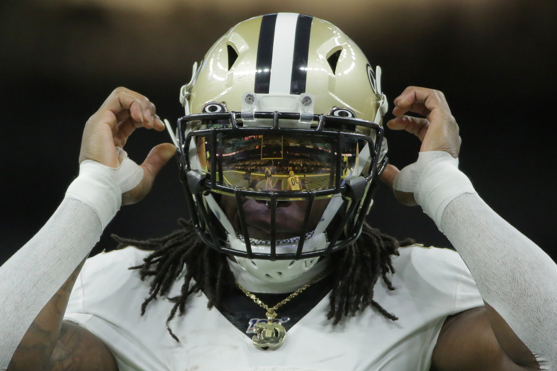 Saints RB Alvin Kamara 'not concerned with contract talks'