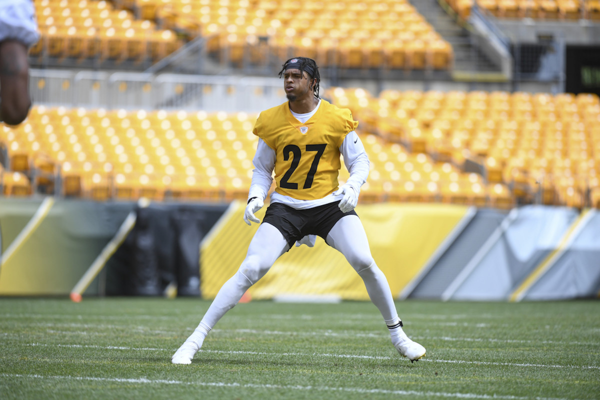 Penn Stater Marcus Allen practicing at new position in Steelers camp