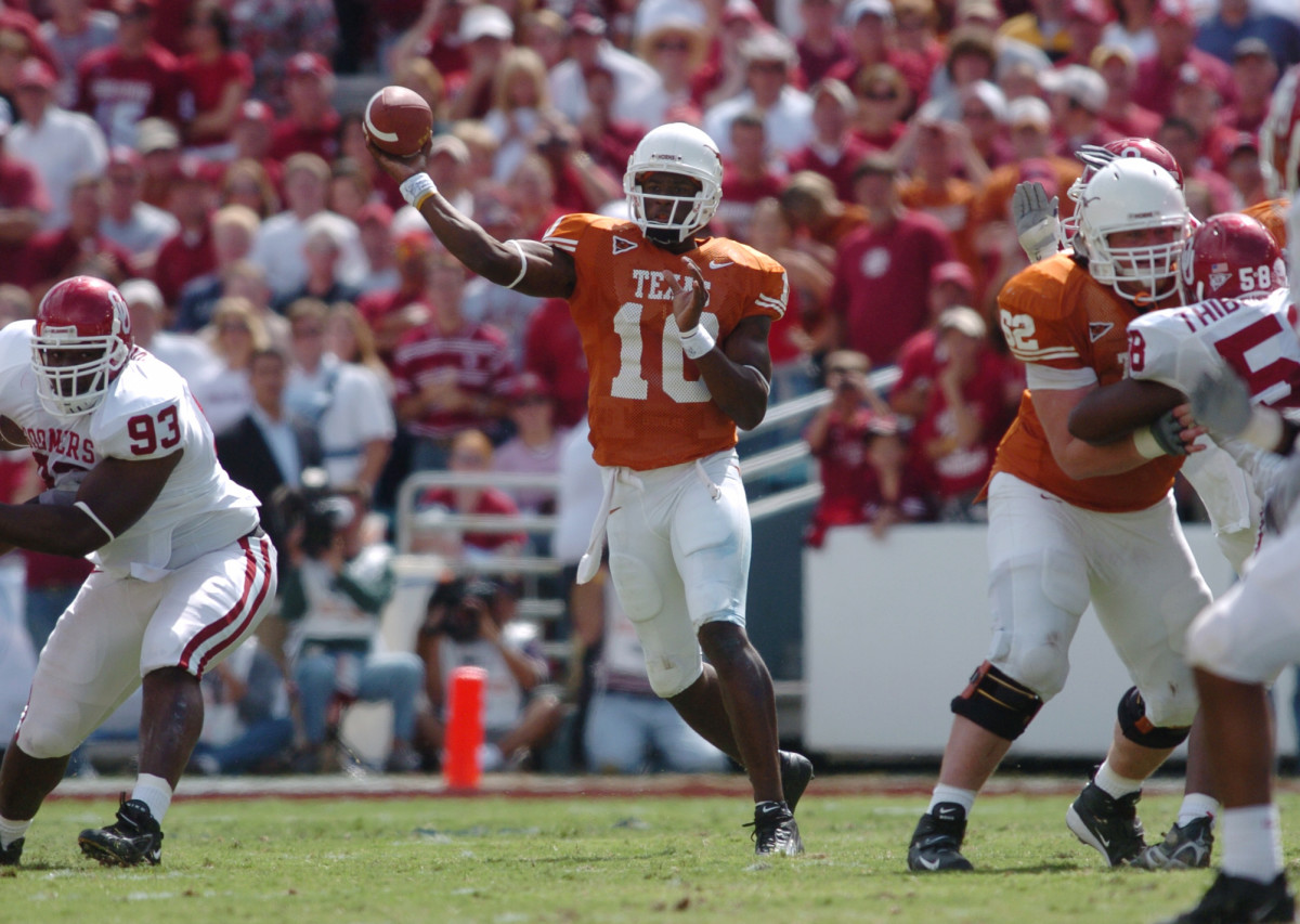 Never forget when Ndamukong DOMINATED Texas in the Big 12 Championship 