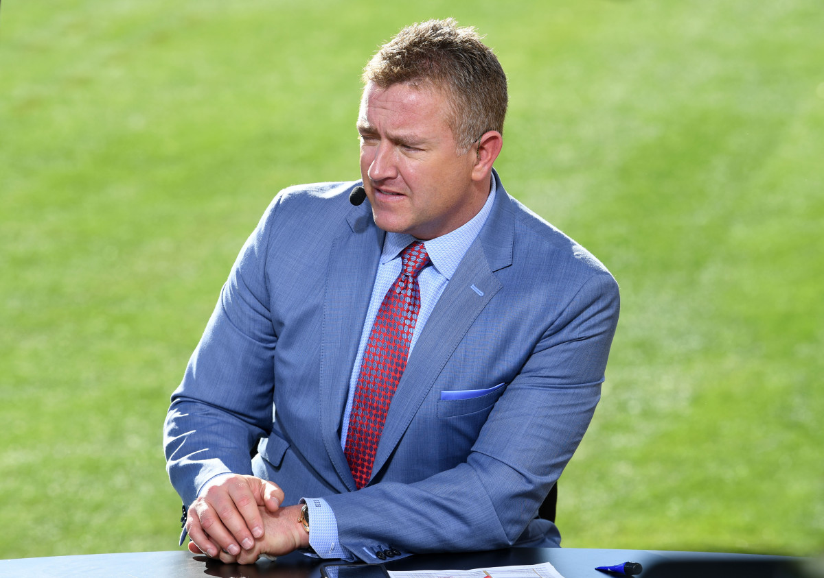 Kirk Herbstreit Delivers Passionate, Emotional Speech On Social ...