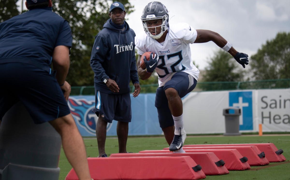 Rookie Running Back Rates as Fantasy Bargain - Sports Illustrated Tennessee  Titans News, Analysis and More