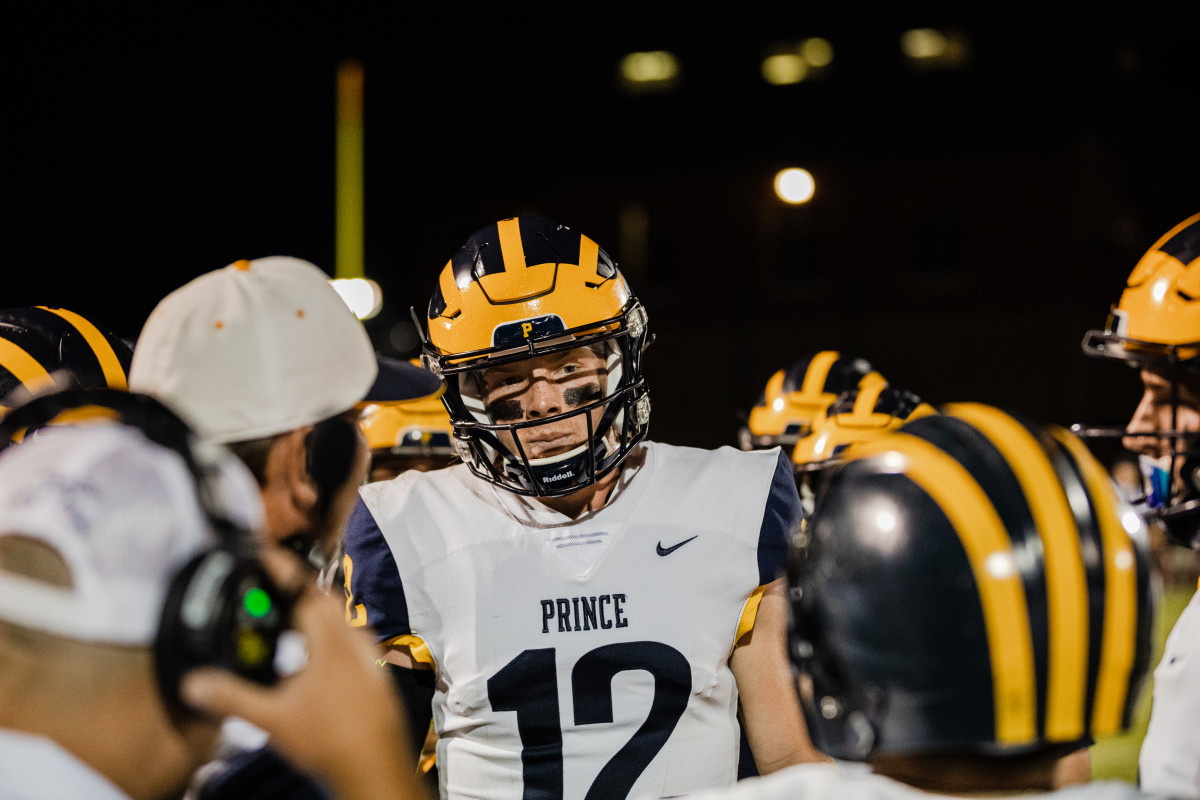 Photos: Brock Vandagriff and Gunner Stockton Face-Off - Sports