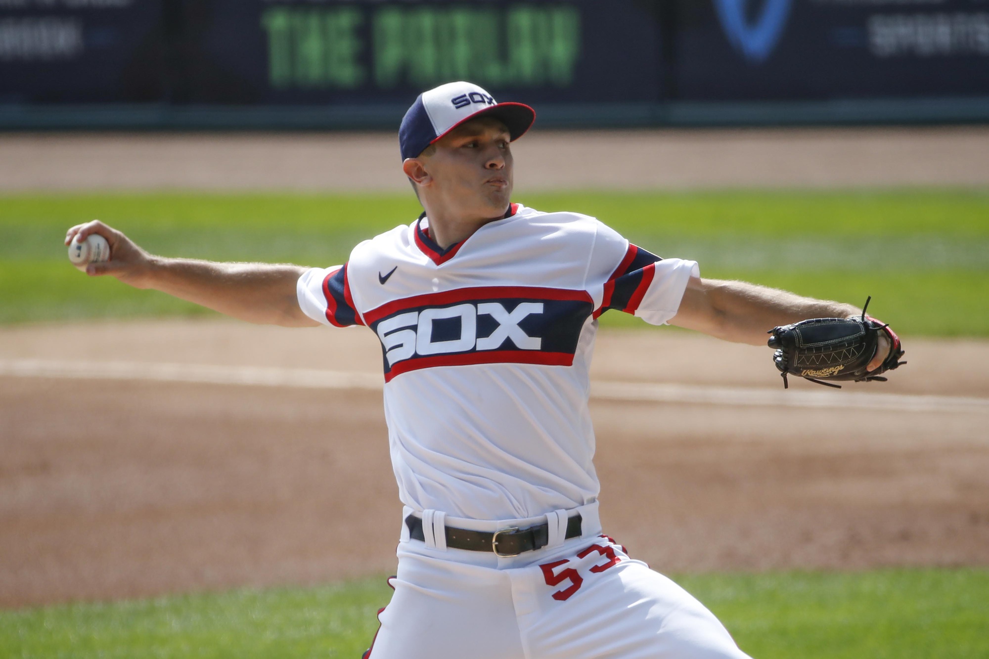 Cedarburg's Jonathan Stiever makes MLB debut for first-place Sox