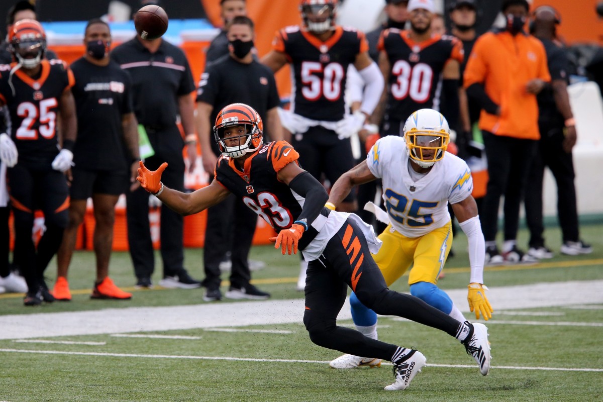 Cincinnati Bengals wide receiver Tyler Boyd (83) lines up against Kansas  City Chiefs cornerback L'Jarius Sneed (38) during an NFL football game,  Sunday, Dec. 4, 2022, in Cincinnati. (AP Photo/Emilee Chinn Stock