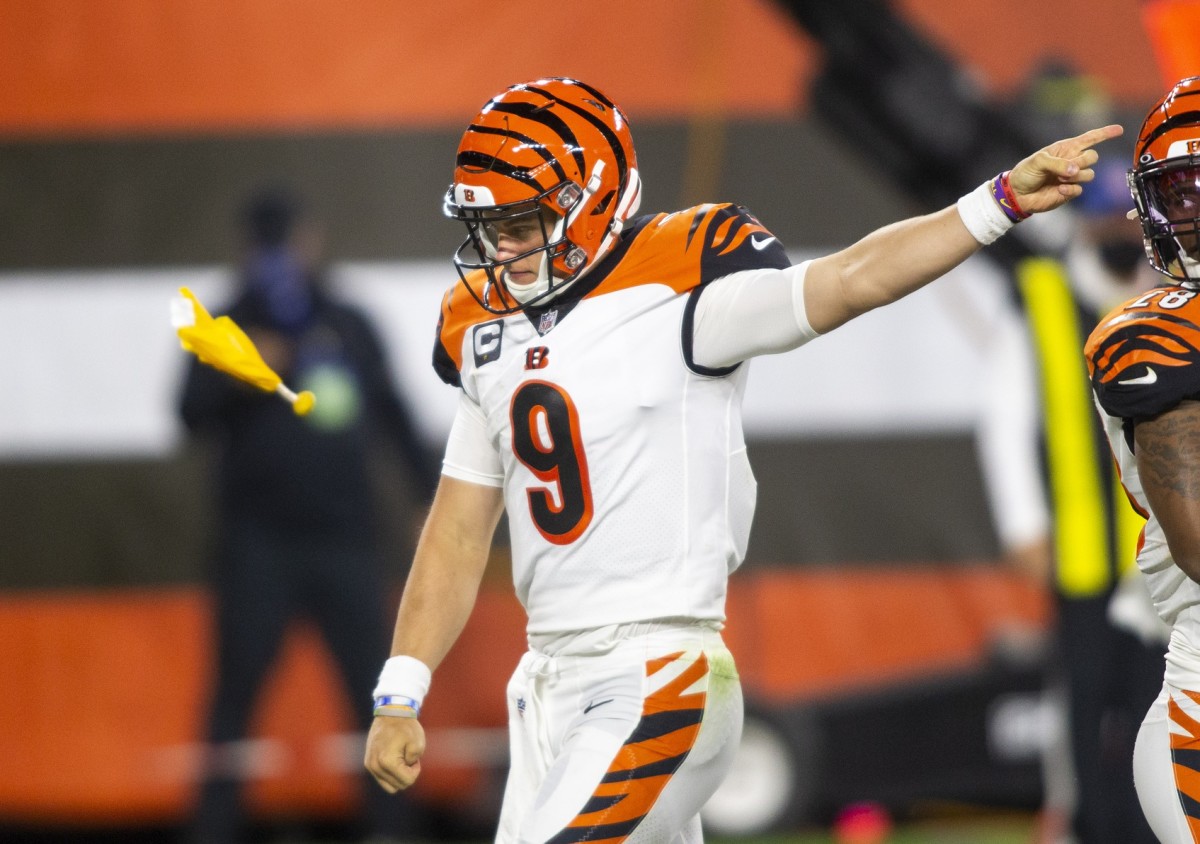 Diving into Joe Burrow's record-breaking stats bonanza in Bengals