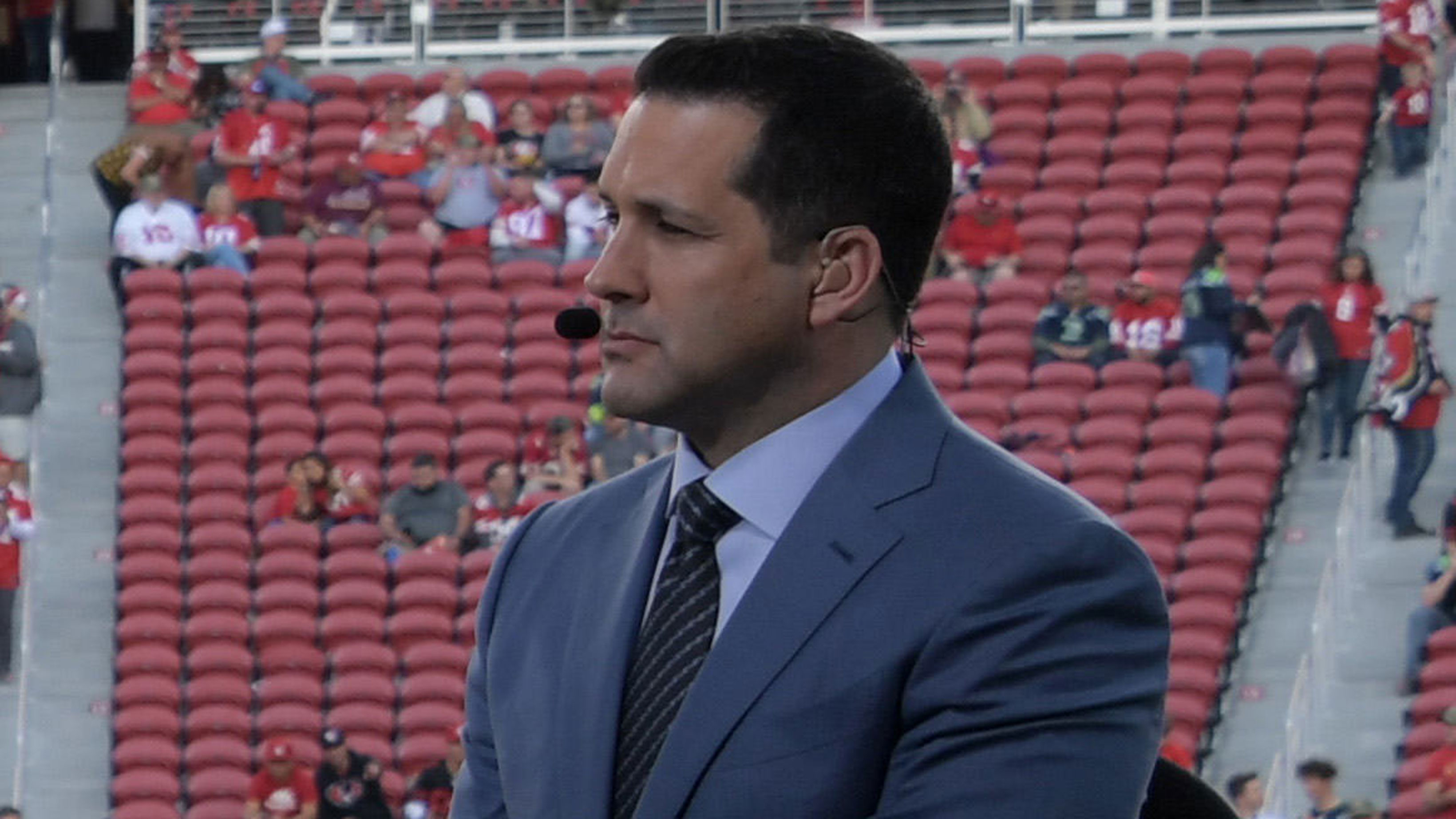 Adam Schefter deletes bizarre tweet after Super Bowl - Sports Illustrated