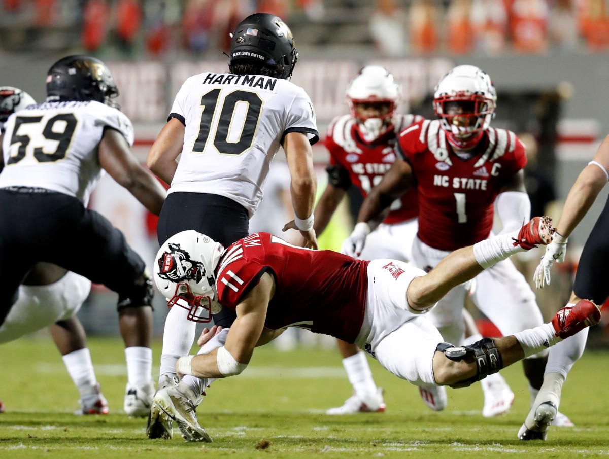 NC State Looking Forward to Smashmouth Football vs. Pitt - Sports ...