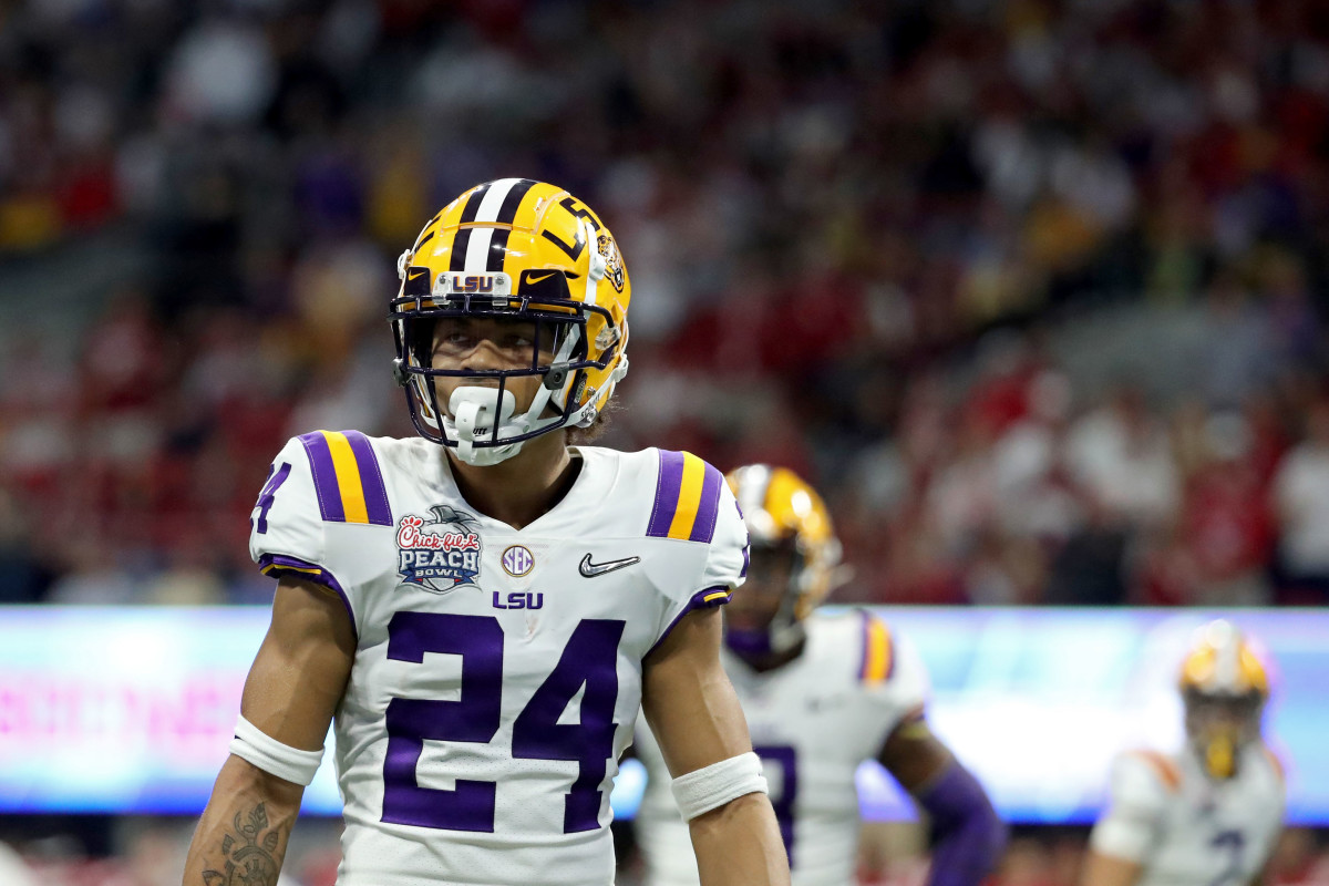 LSU's Derek Stingley Jr. practicing following concussion