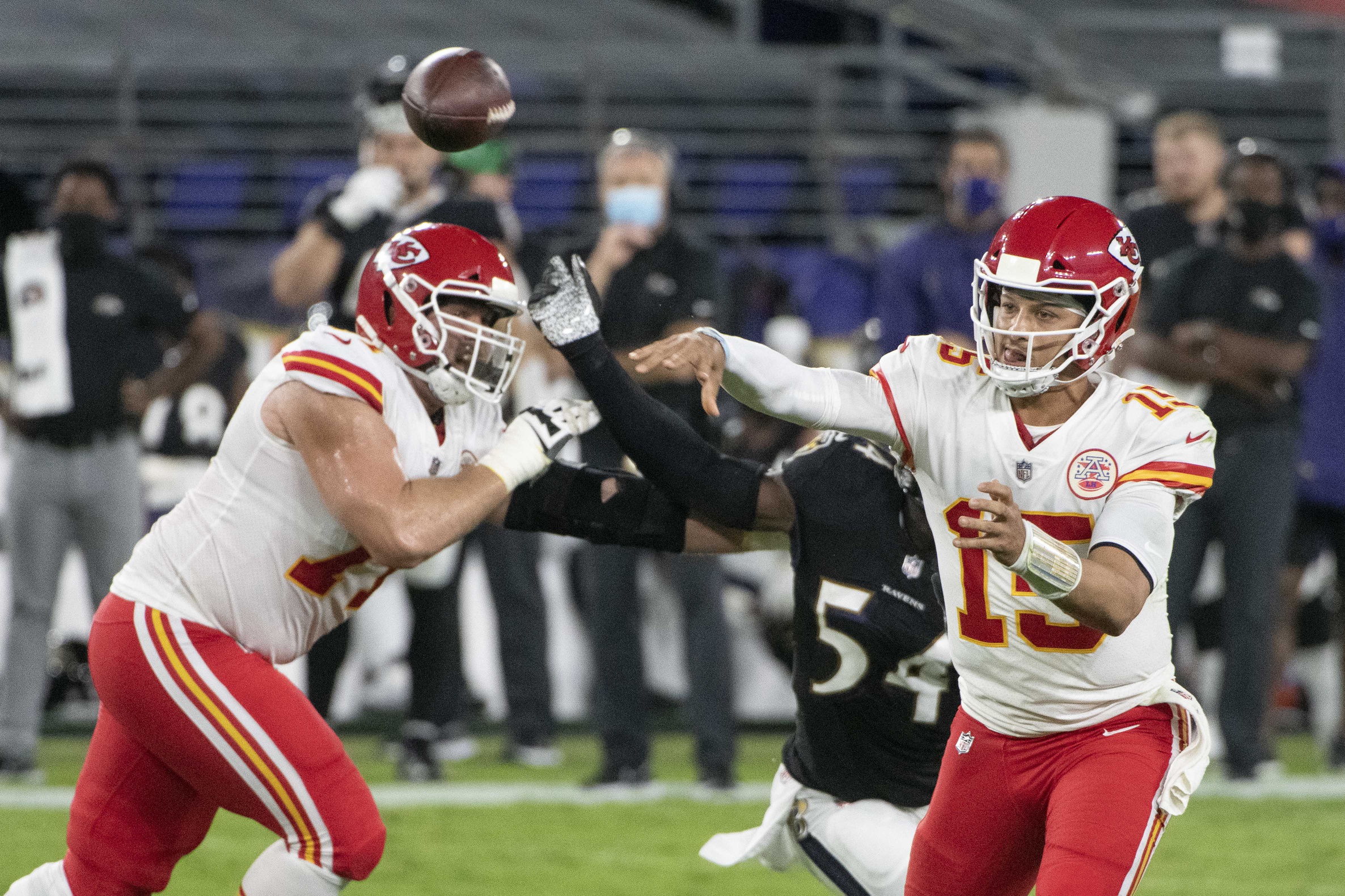 Mahomes outduels Jackson, as Chiefs down Ravens