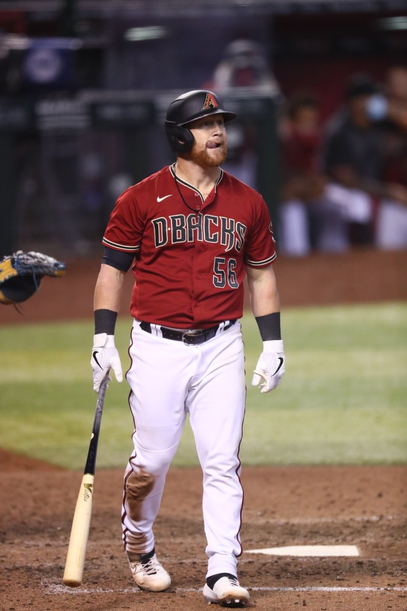 Diamondbacks OF Kole Calhoun tests positive for coronavirus