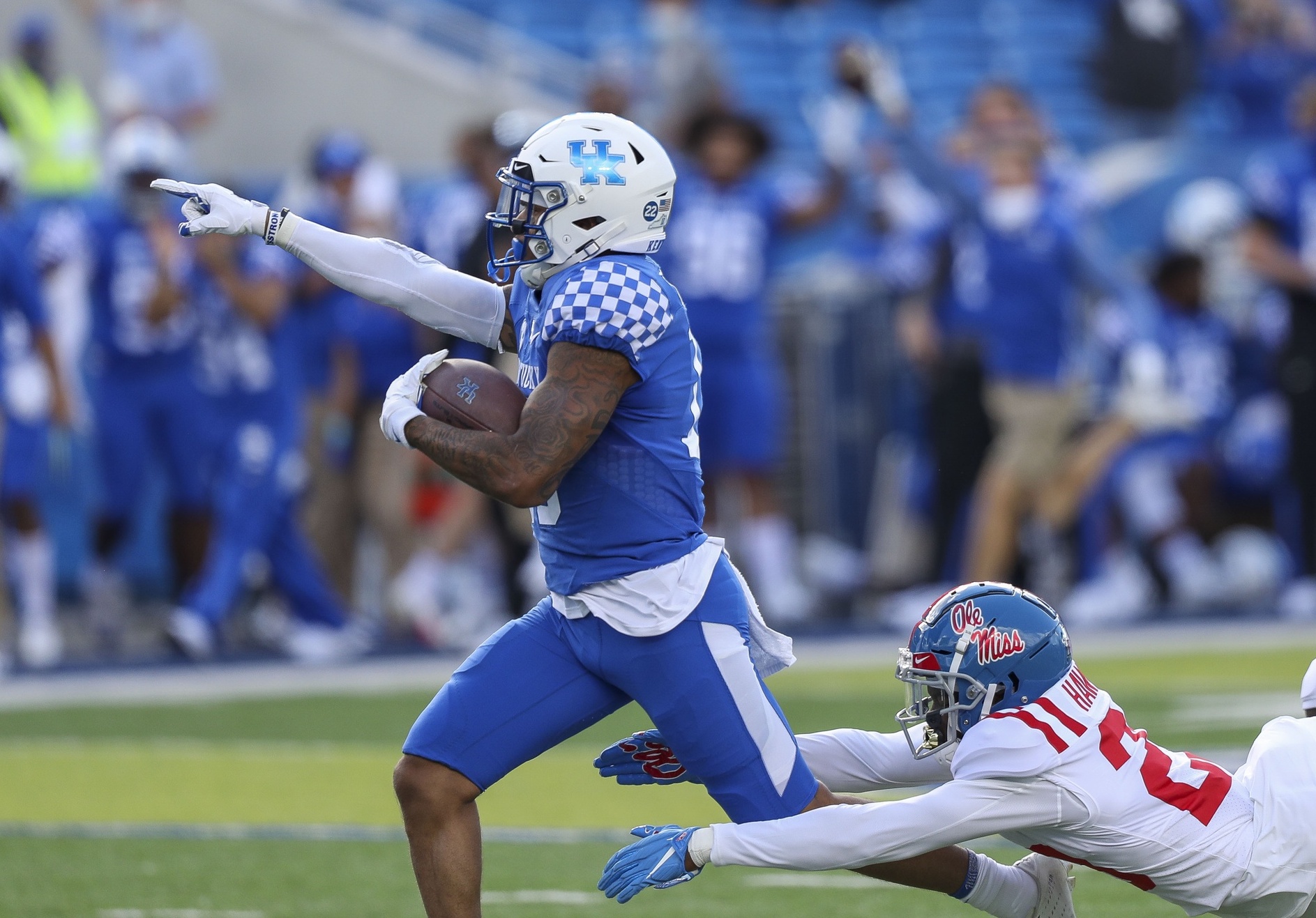 Ole Miss Rebels Week Five Opponent Preview No 7 Kentucky Wildcats The Grove Report Sports 1564