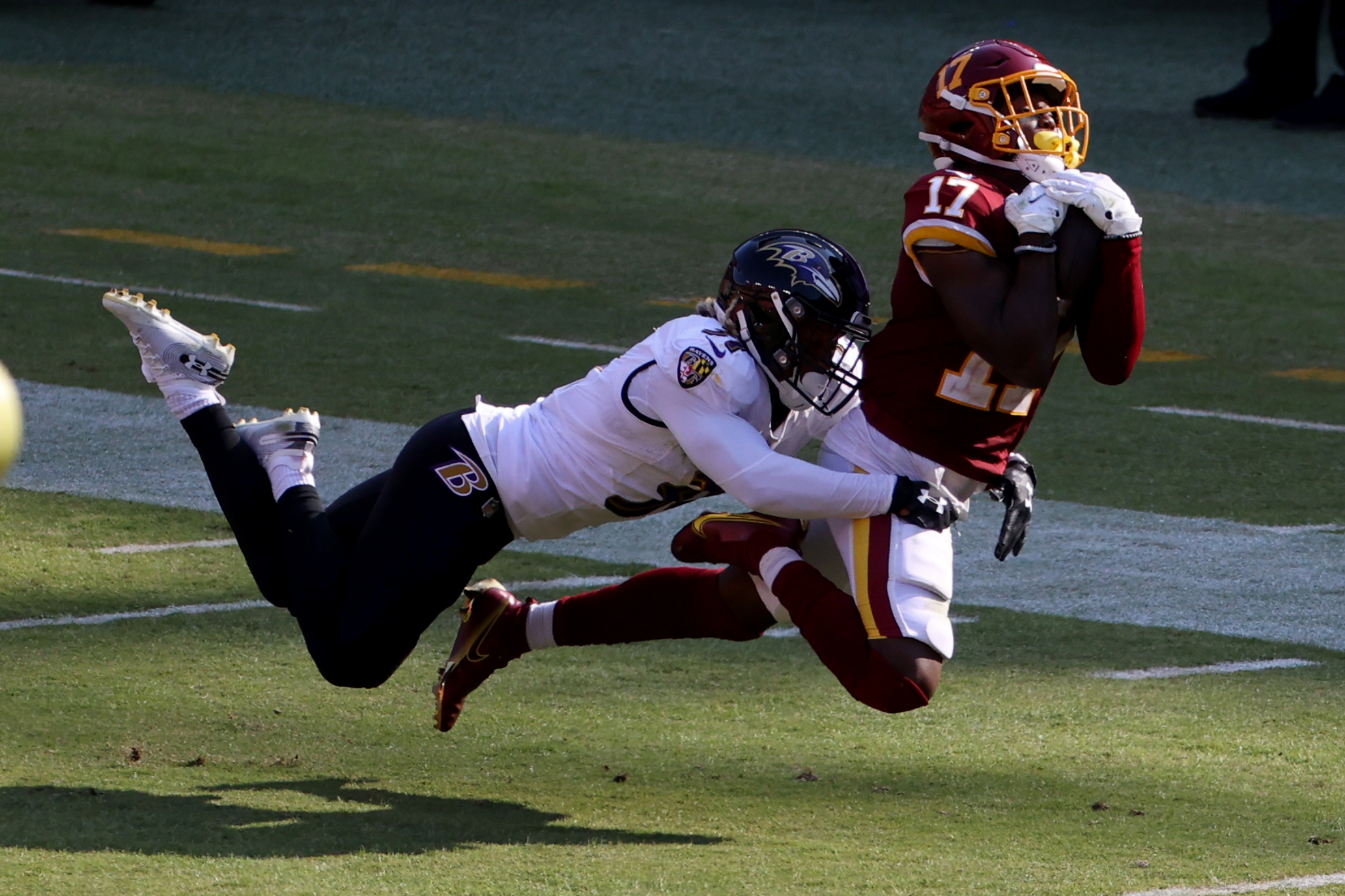 Former Texans safety Geno Stone re-signs with Ravens