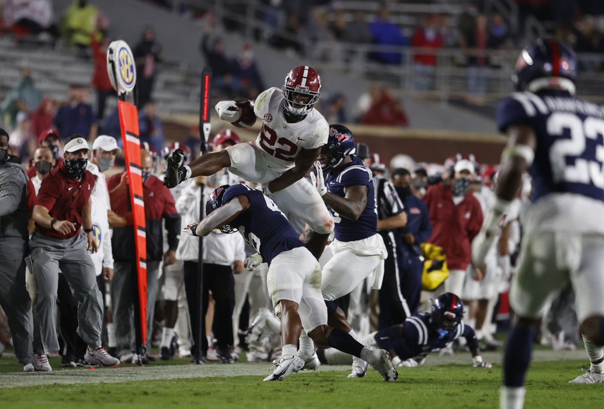 Najee Harris with a sideline hurdle against Ole Miss