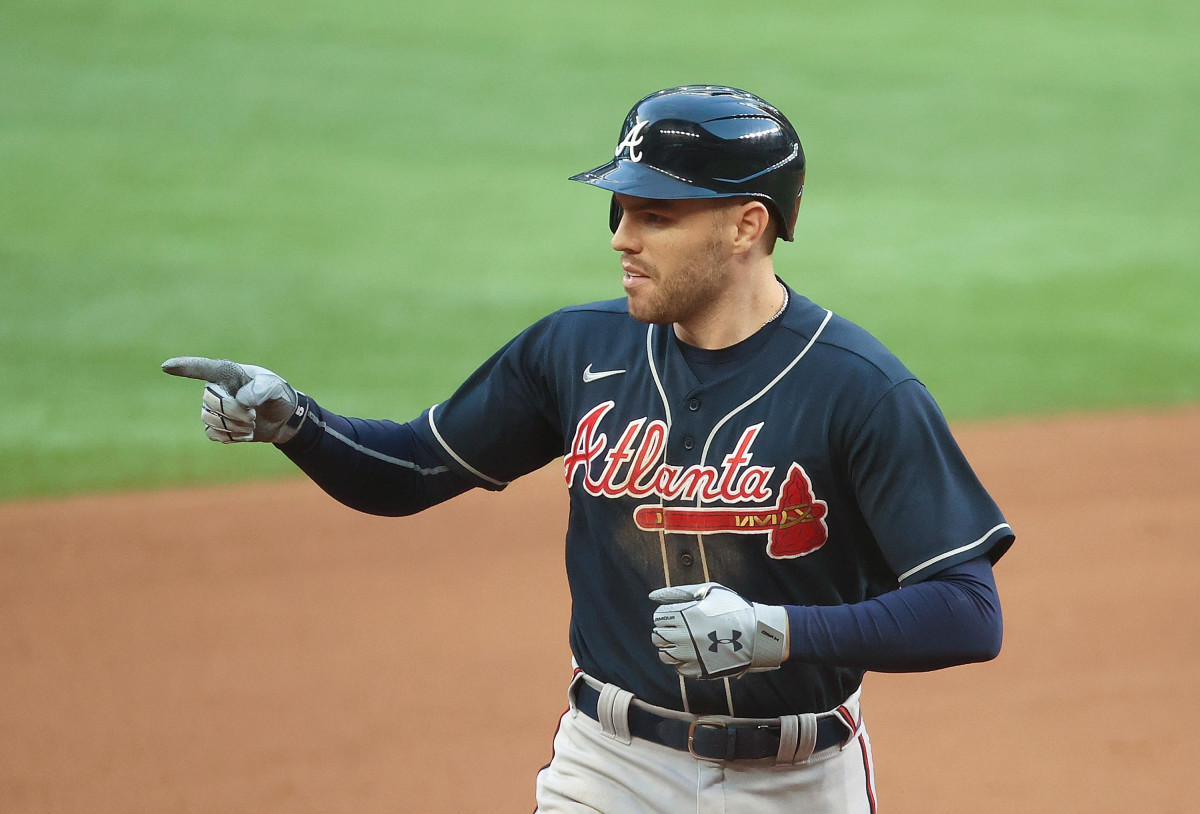 ATLANTA, GA – JULY 11: Braves All Stars Freddie Freeman (5) and Nick  Markakis (right) trade high-fives following the conclusion of the game  between Atlanta and Toronto on July 11th, 2018 at