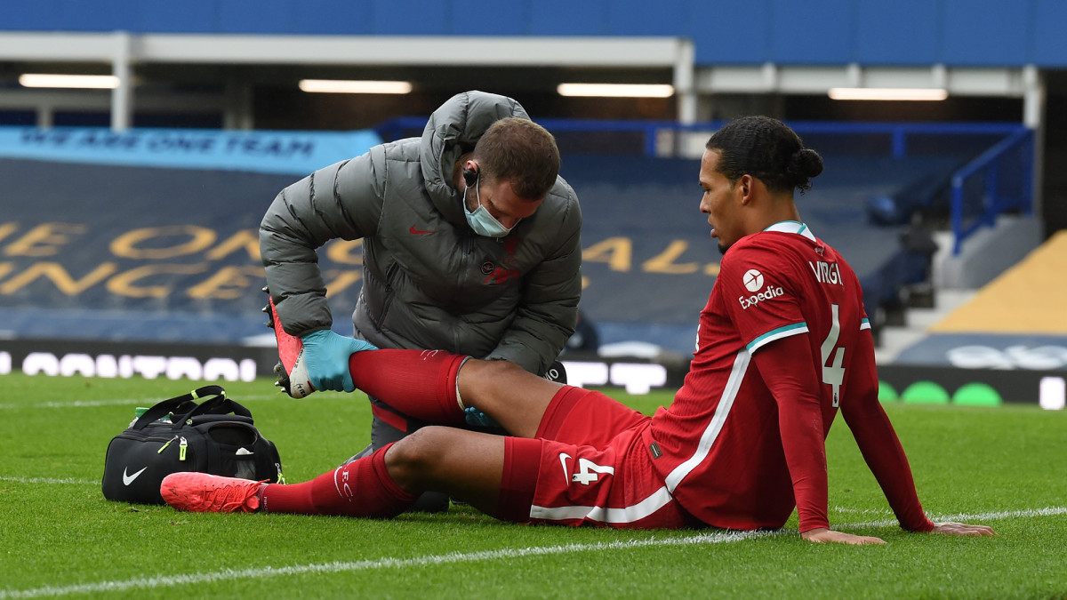 Virgil van Dijk injury: Wijnaldum fuming at Pickford over ...