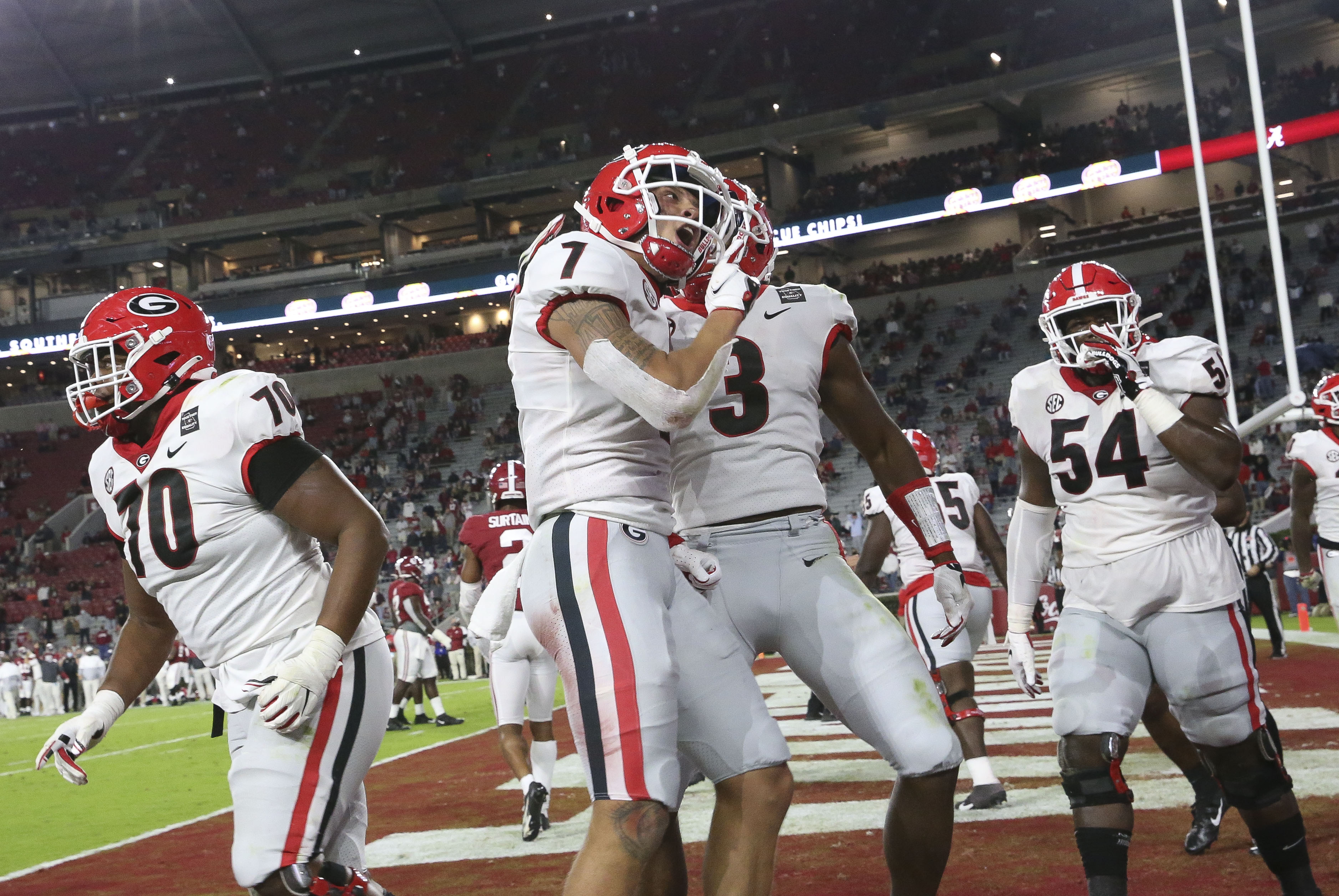 Georgia Football Needs To Find Its Offensive Identity During Off Week ...